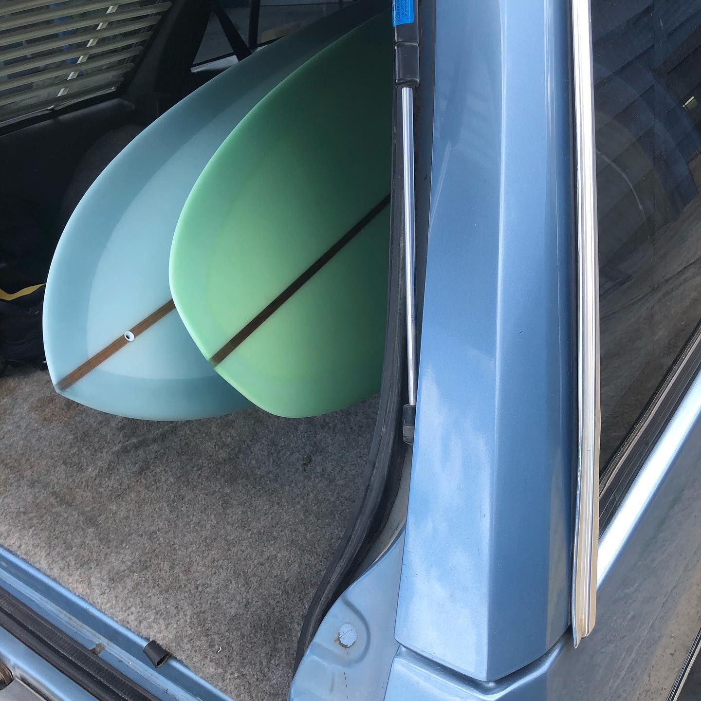 Exclusivité Shapers Club : Commandez votre planche signée Kai Ellice-Flint, Champion du Monde 2025