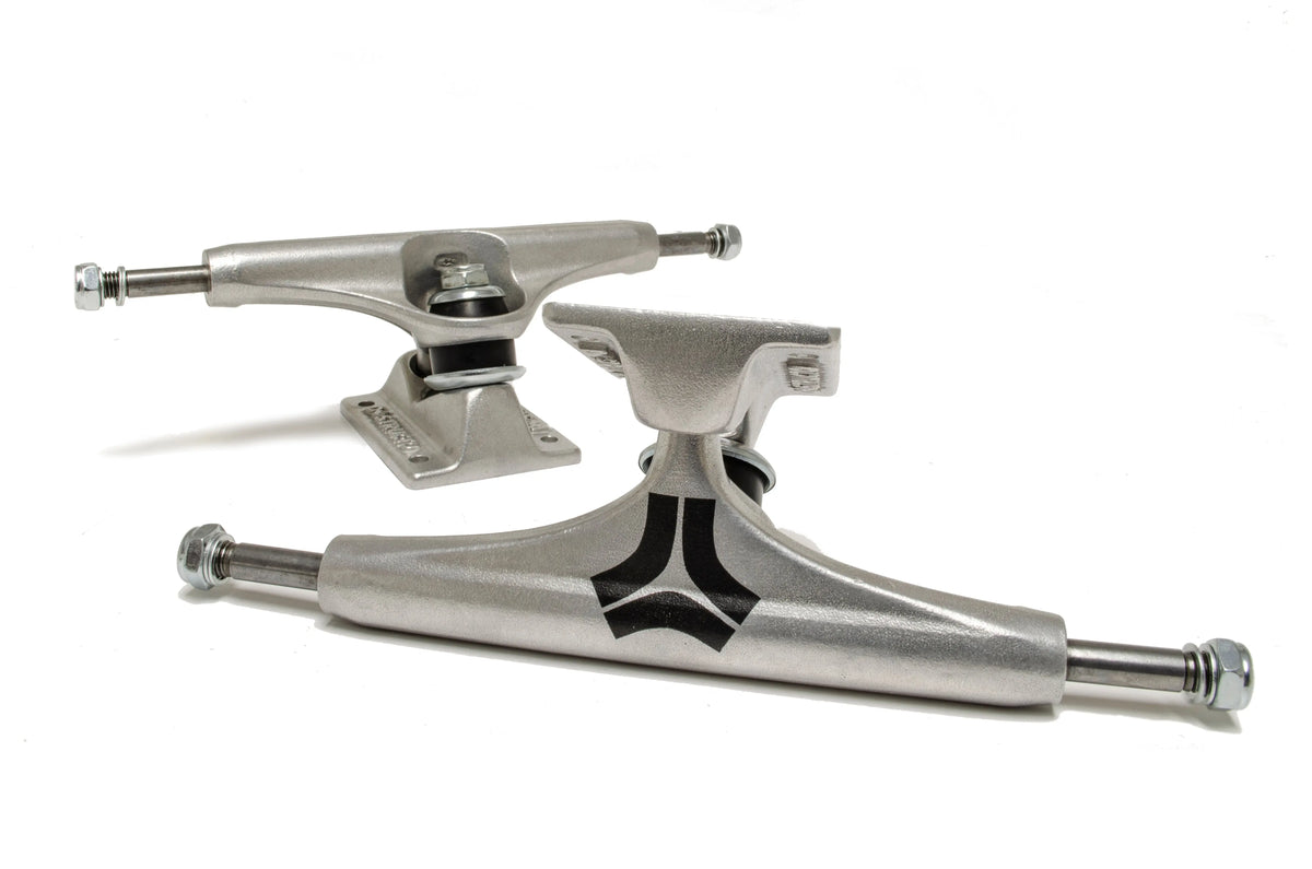 DESTRUCTO TRUCK 5'25" / 135 MM HIGH - photo 2