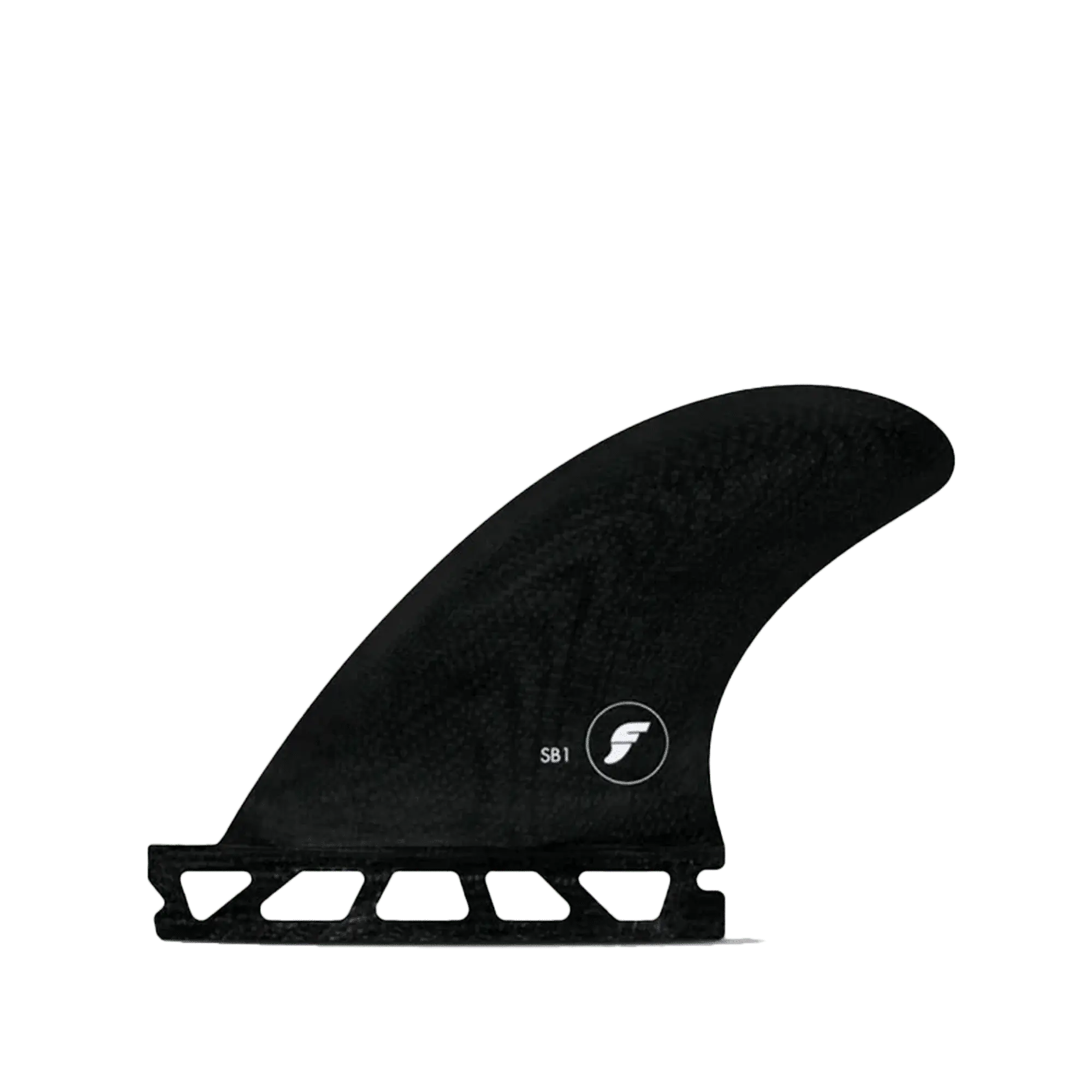 Shapers-Club- Un aileron de planche de surf noir simple en fibre de verre Futures - Sidebites - avec un petit logo blanc et le texte « SB1 » dessus. Fabriqué en fibre de verre durable, il présente une surface texturée et est livré avec une base rainurée noire compatible avec les systèmes Futures. Le fond est vert uni. -surfshop-surfboard