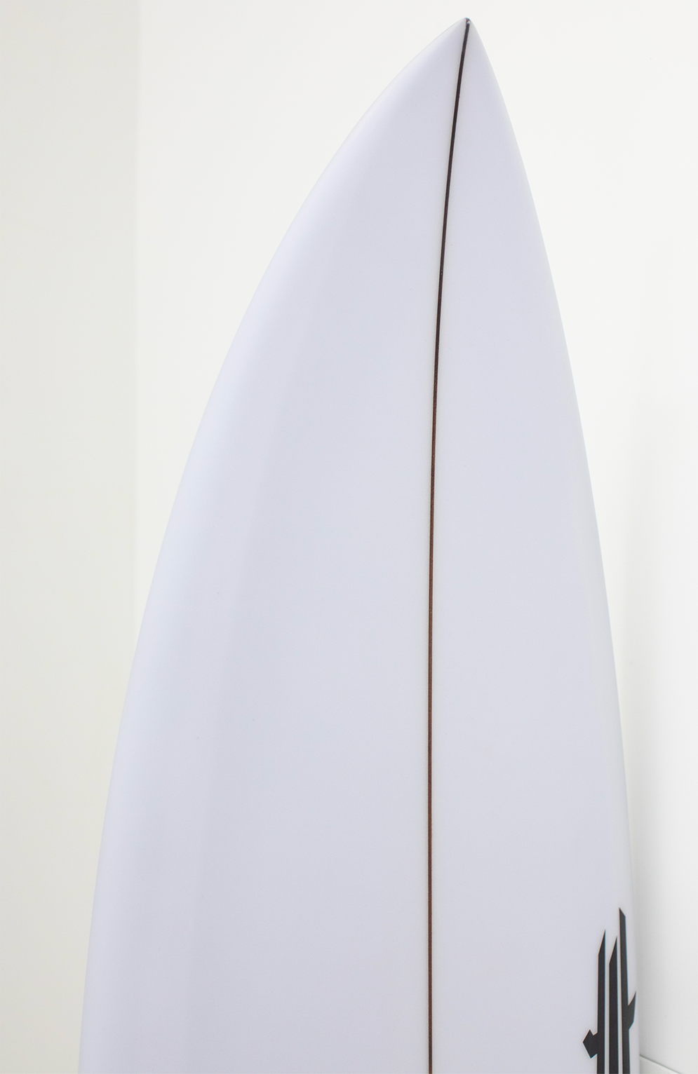 Cardinal surfboards - Twin perf round pin channel - 5'9" x 19 5/8" x 2 1/2" - 29,6L