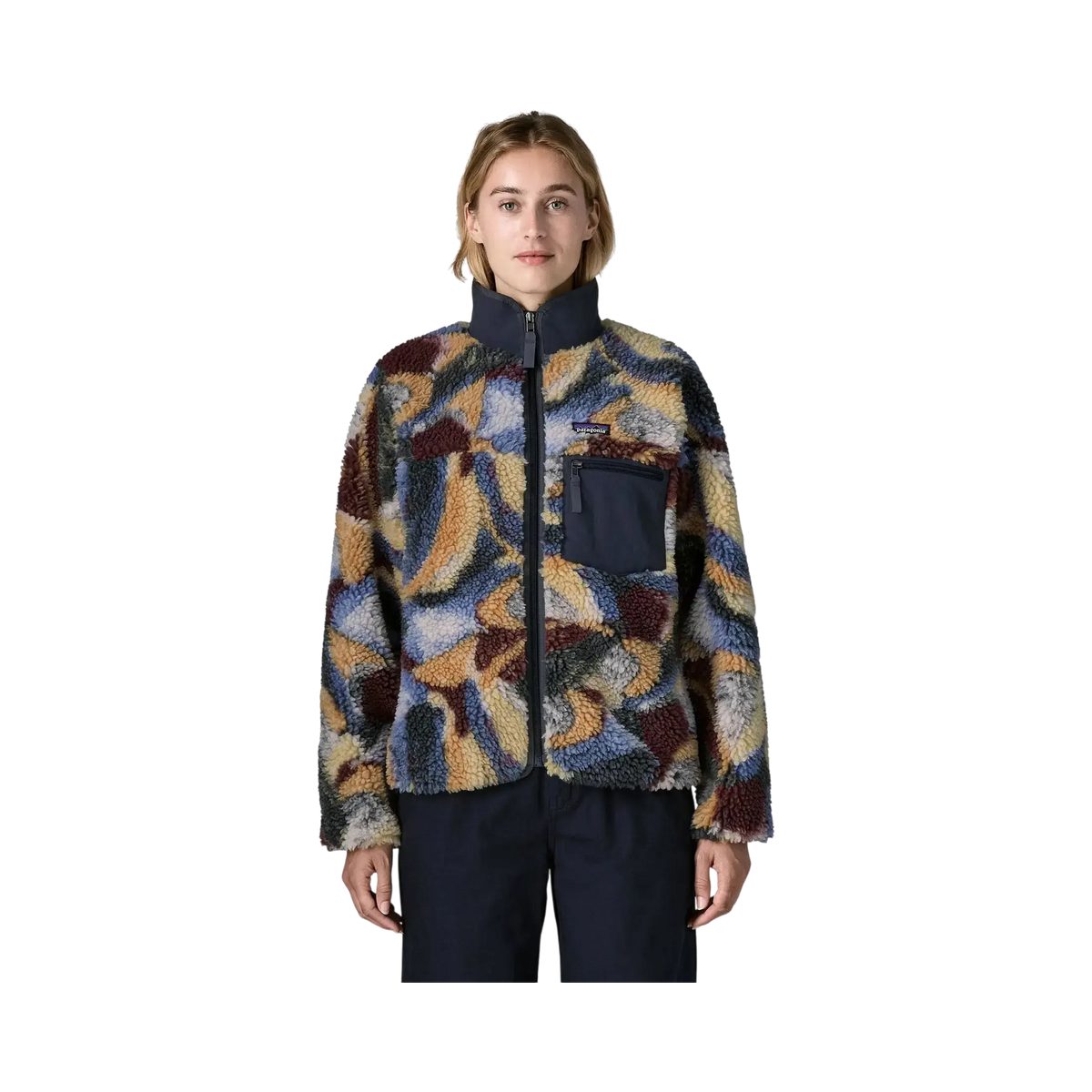 Patagonia W's Classic Retro-X Jkt blue - Sherpa jacket on transparent background - Surfshop Shapers Club House, La Rochelle