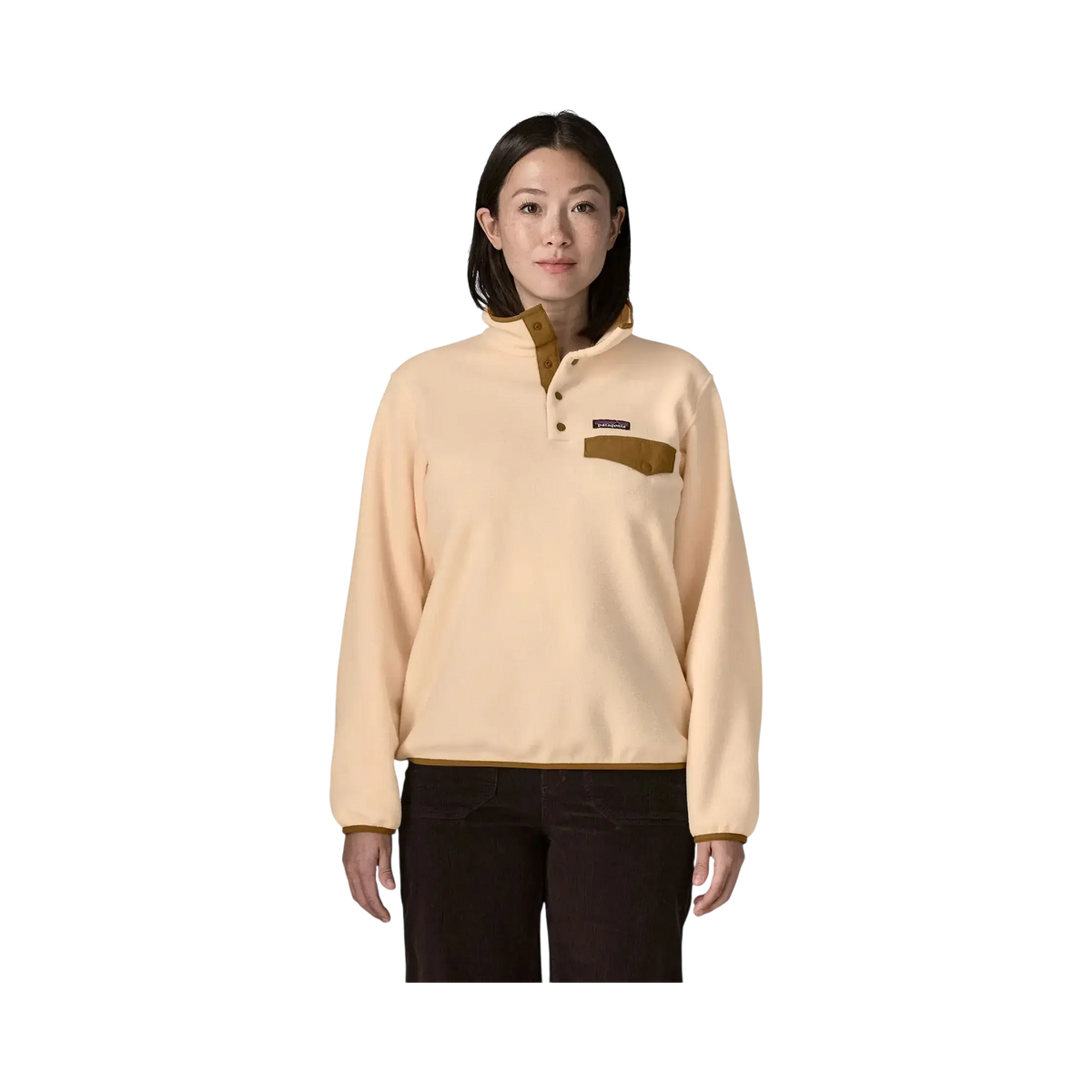 Patagonia W's LW Synch Snap-T P/O beige - Polar sweater with transparent background - Surfshop Shapers Club House, La Rochelle
