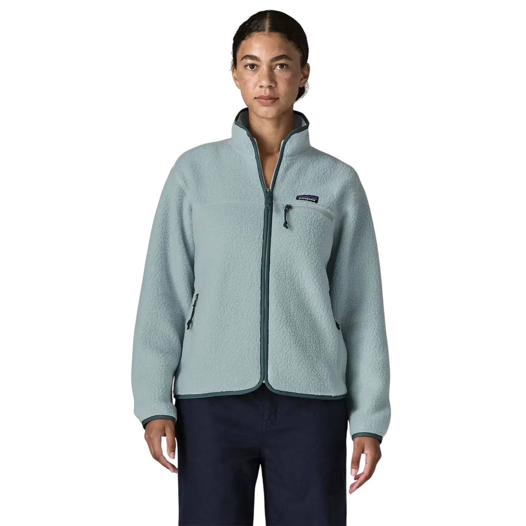 Patagonia W's Retro Pile Jkt bleu - Veste sherpa sur fond transparent - Surfshop Shapers Club House, La Rochelle