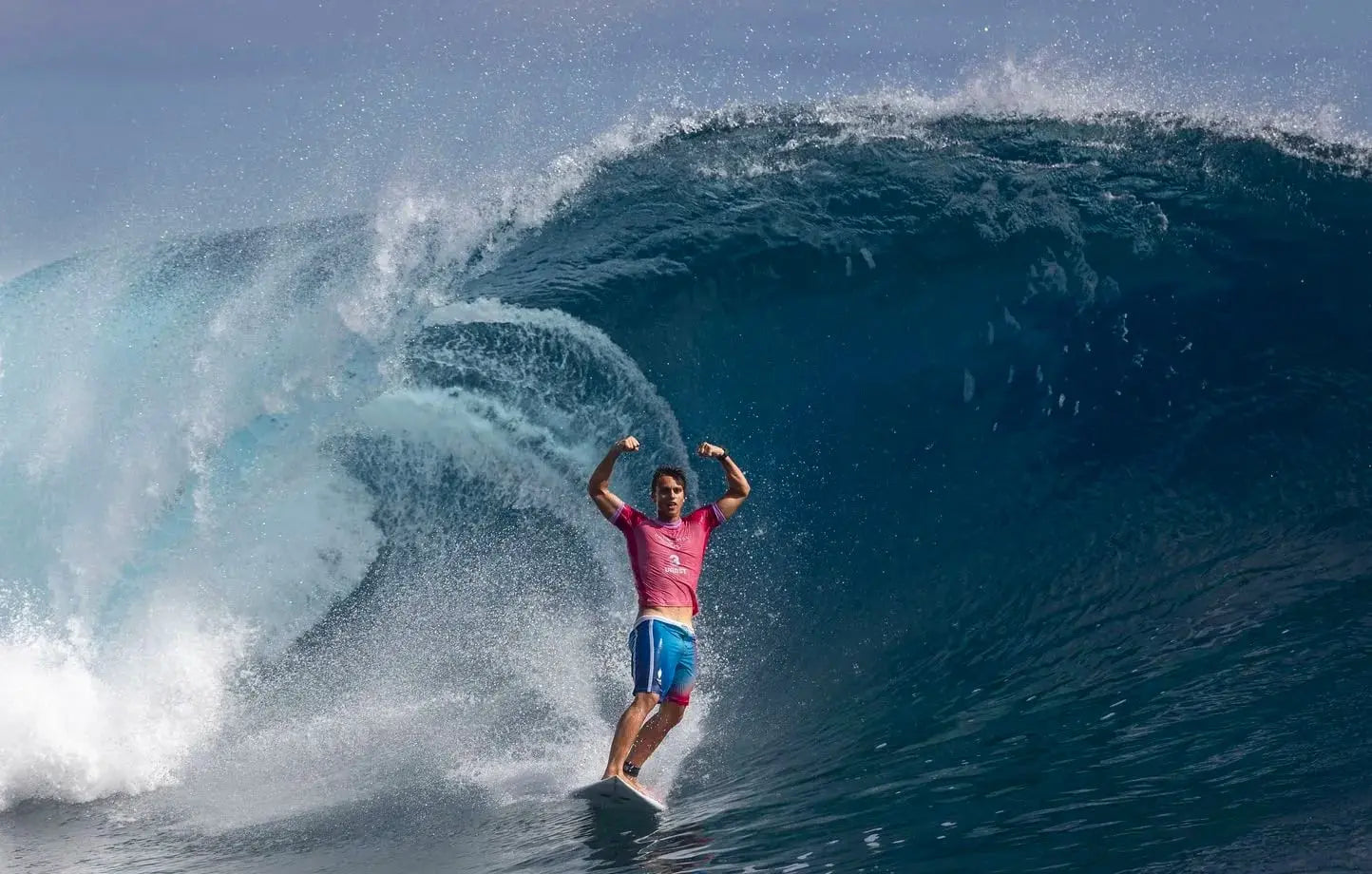 JO 2024 Surf : Kauli Vaast pour l'or et Johanne Defay pour le bronze