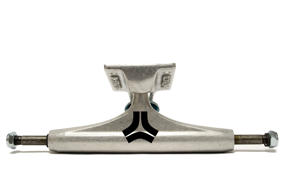DESTRUCTO TRUCK 5'25" / 135 MM HIGH - photo 1