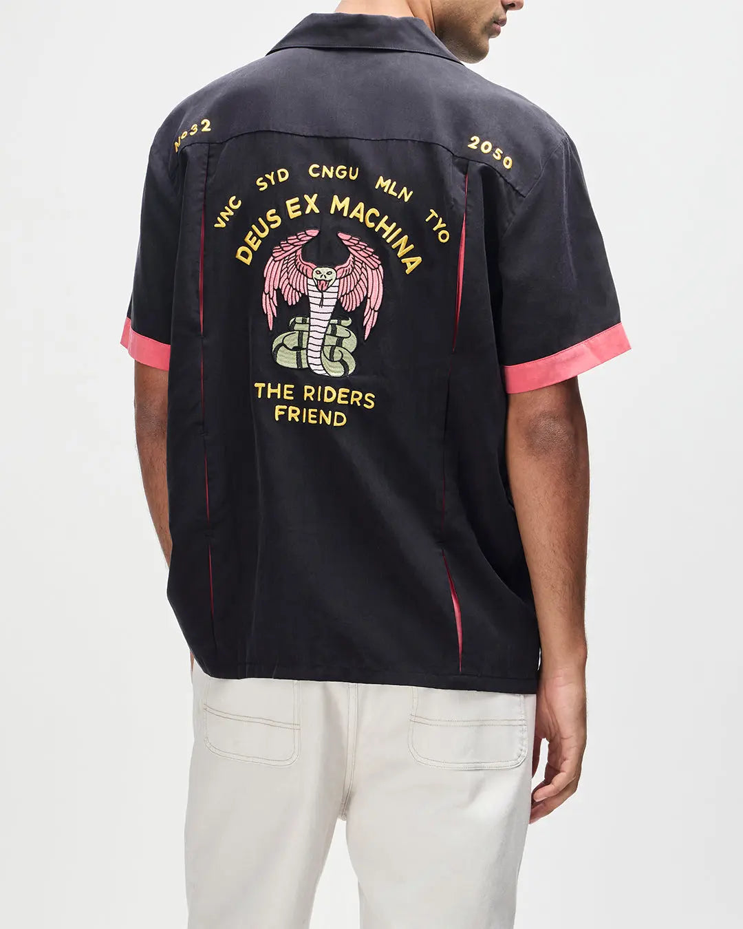 Deus Ex Machina - Chemises manches courtes - Hisssterical bowling shirt noir - photo 1