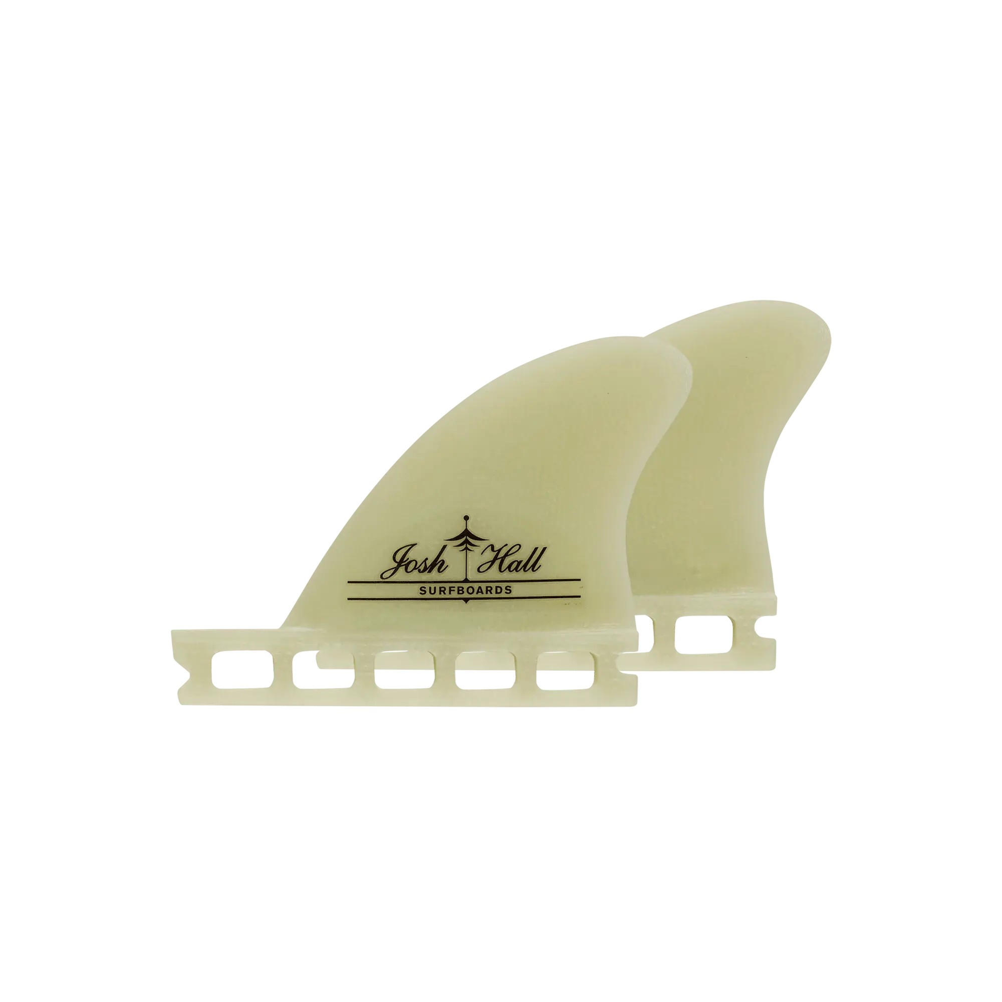 Shapers-Club- Deux ailerons de planche de surf translucides affichent élégamment le logo Josh Hall Surfboards, avec un design Single Tab, sur un fond vert uni. Produit : Josh Hall SB (Single Tab). -surfshop-surfboard