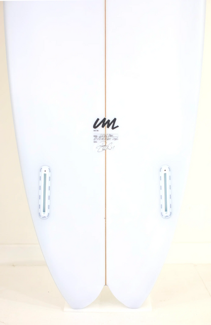 UWL surfboards - Beluga - 6'4" x 21" 1/2 x 2" 5/8 - 40.0L Shapers club