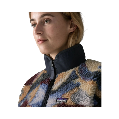 Patagonia - Jackets & Overalls - W's Classic Retro-X Jkt blue Patagonia Purpose Trust