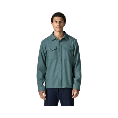 Men's Patagonia Fjord blue flannel shirt - view 2