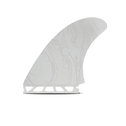 Shapers-Club- Image de l'aileron de planche de surf Futures - Son of Cobra Twin Gris avec un design marbré blanc et gris clair. Cet aileron, conçu par Son of Cobra, présente une forme incurvée, une surface texturée et une fixation de base à fentes Futures. Le fond est transparent. -surfshop-surfboard