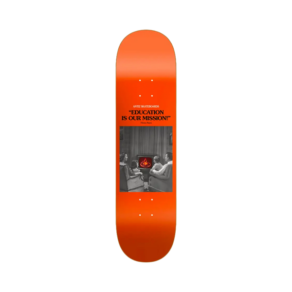 Antiz – Plateau de skateboard – Thanos Panou