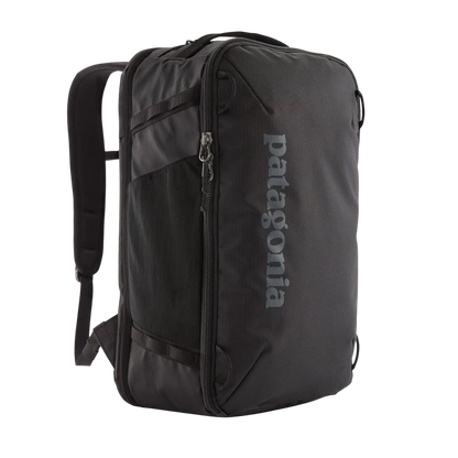 Sac à dos noir Patagonia Black Hole Mini MLC vendu par Surfshop - Shapers Club House, robuste et compact