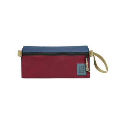 Trousse de toilette Surfshop - Shapers Club House TOPO en denim bleu et bordeaux avec dragonne et fermeture éclair